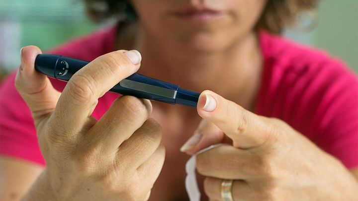 How To Check Blood Sugar At Home Naturally? A Guide